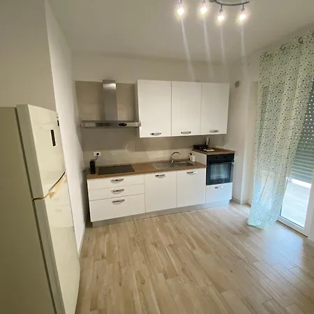 Parco Del Levante 3 شقة باري