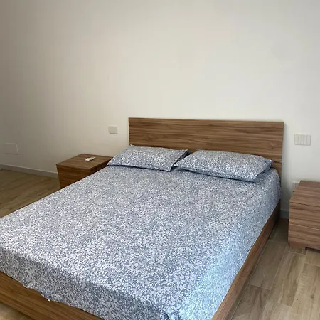 דירה Parco Del Levante 3 *